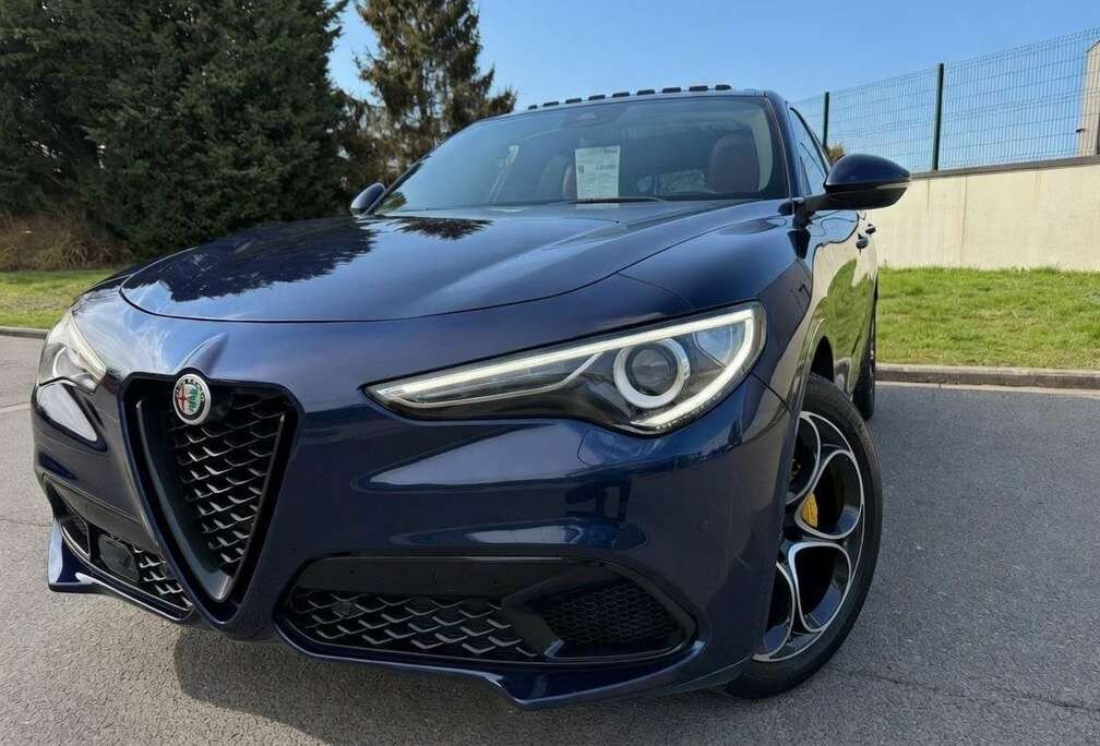 Alfa Romeo Stelvio 2.2 MJD Veloce*Garantie 1an*Carpass*