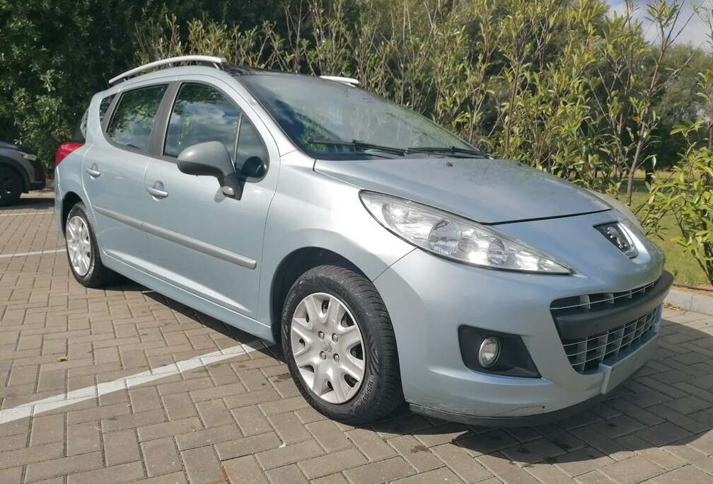 Peugeot SW 1.6 HDi TOIT PANO.181430KM AIRCO