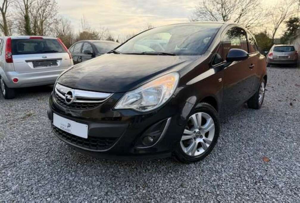 Opel Corsa 1.2i Color Edition