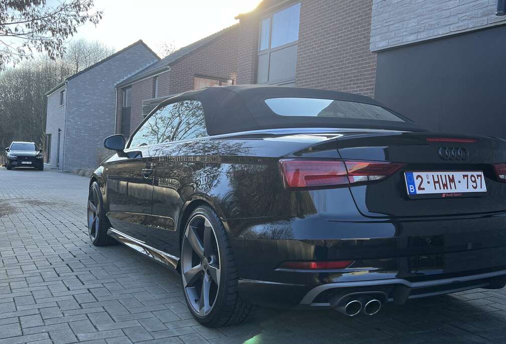 Audi Cabriolet 1.5 TFSI ACT Sport S tronic