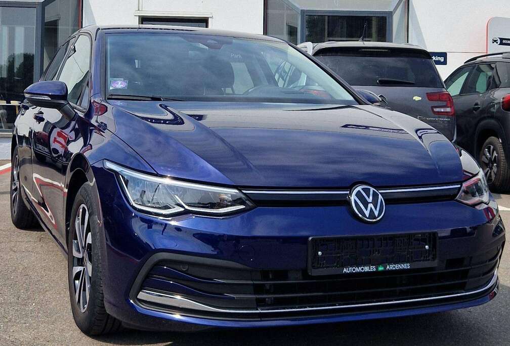 Volkswagen Golf 1.0 eTSI Active OPF DSG