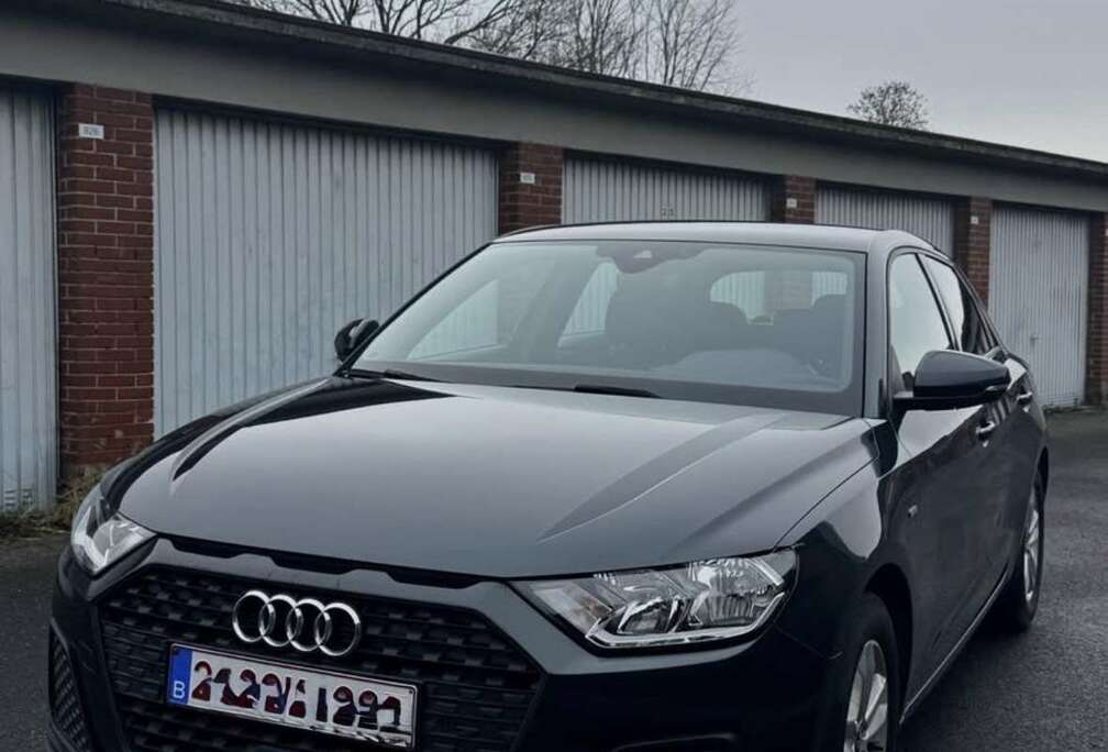 Audi Sportback 25 TFSI S line tronic