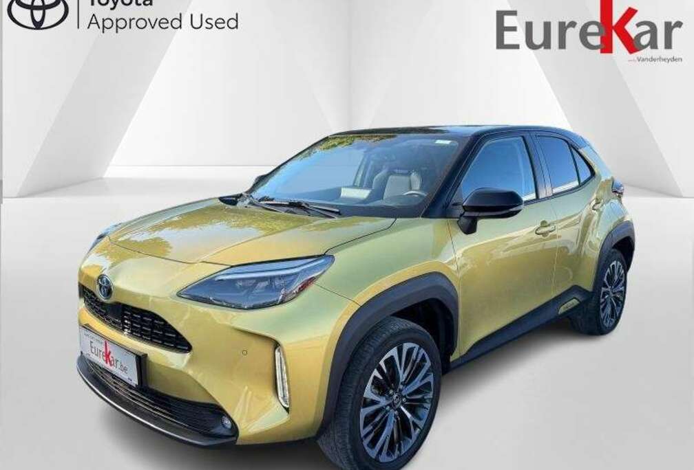 Toyota Elegant Bi-Tone