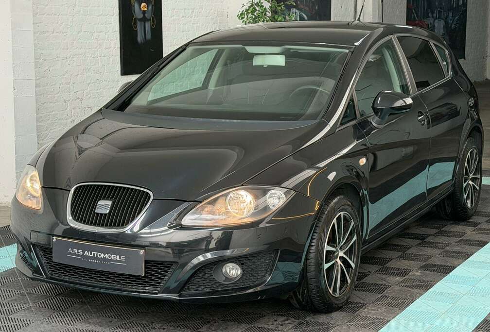 SEAT 1.6TDi Ultima - 1ere main - Carnet - Garantie 12mois