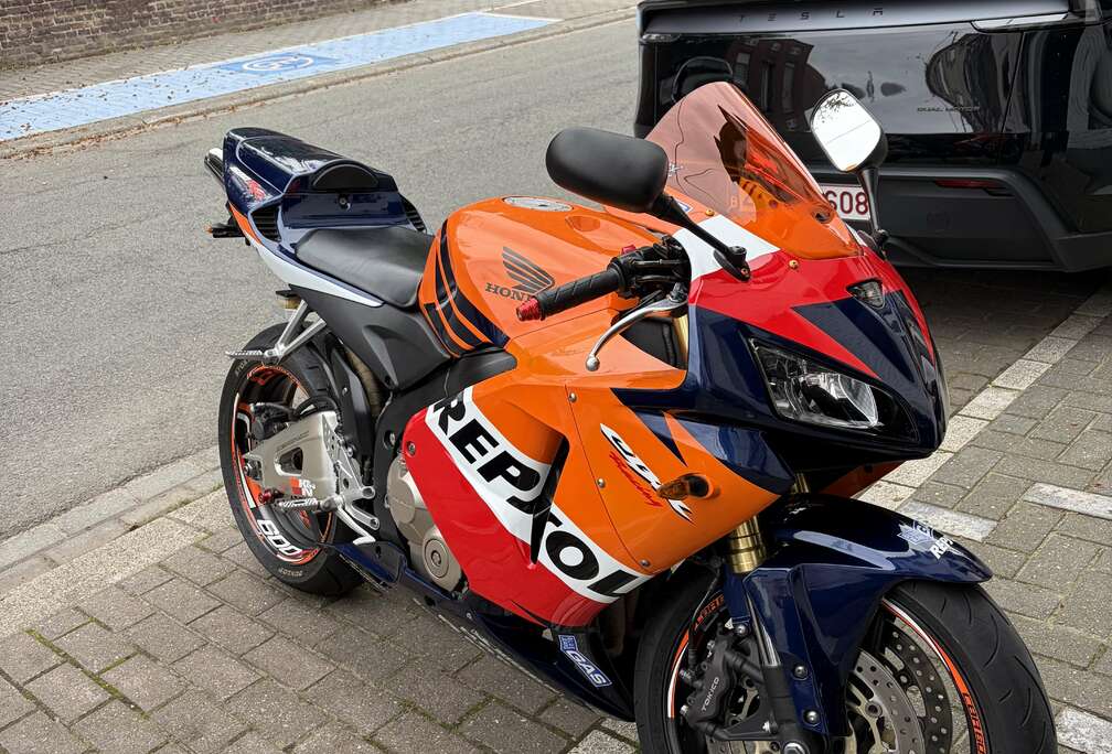 Honda RR