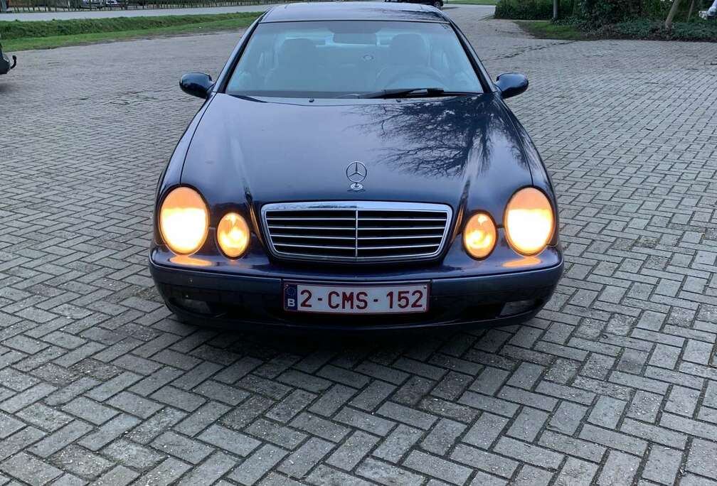 Mercedes-Benz Coupe Elegance