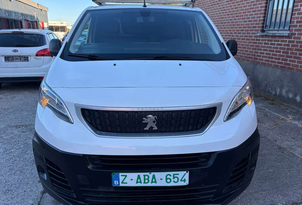 Peugeot 1.5 BlueHDi prête à immatriculer !