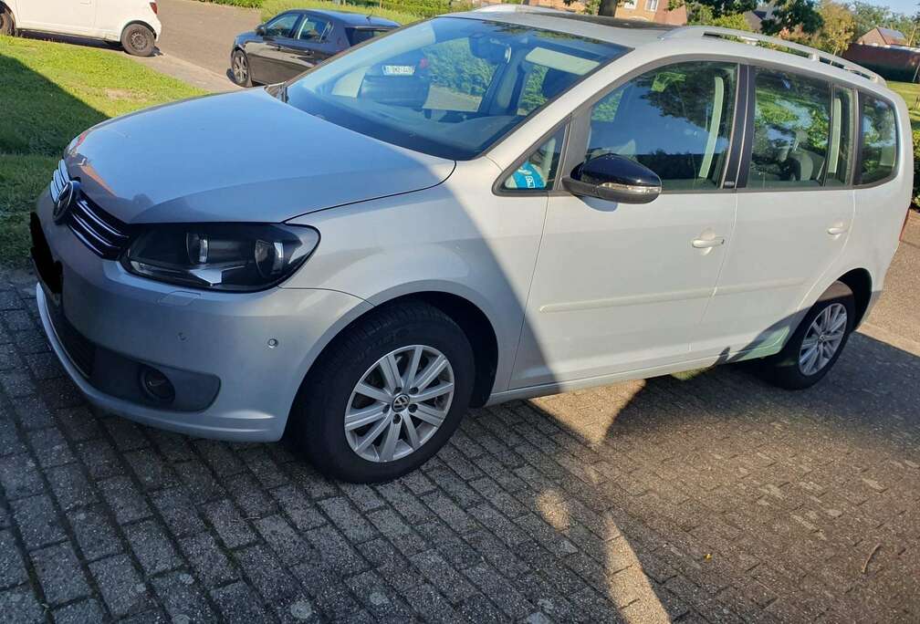 Volkswagen Touran 1.6 TDI DPF BlueMotion Technology STYLE