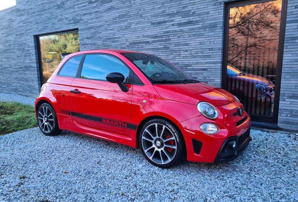 Abarth 595 1.4 T-Jet Turismo