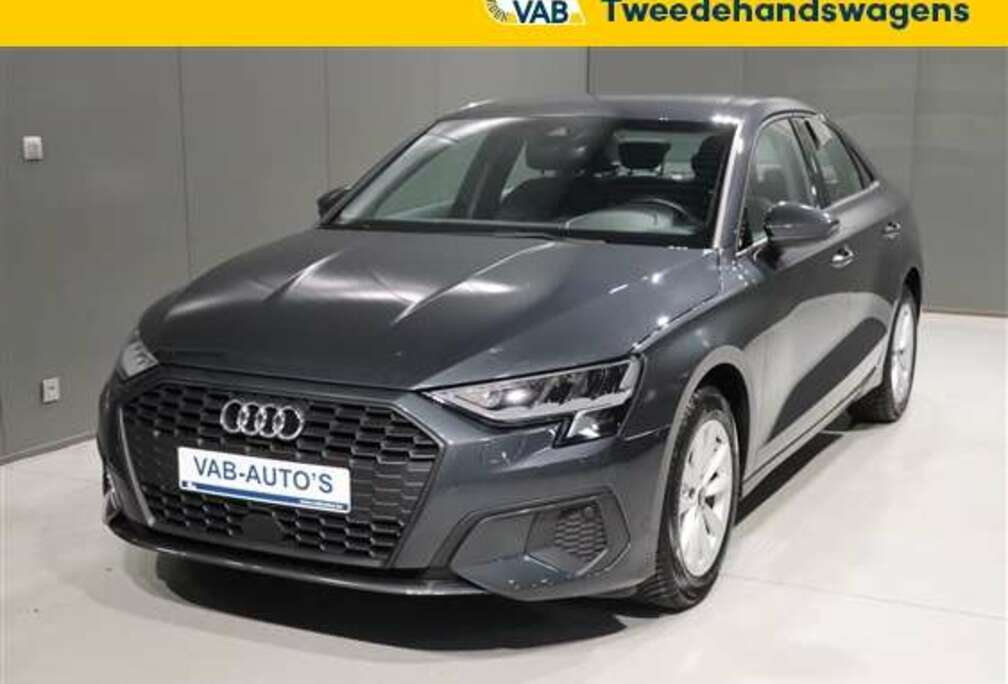 Audi LIMOUSINE 30 TFSI automaat