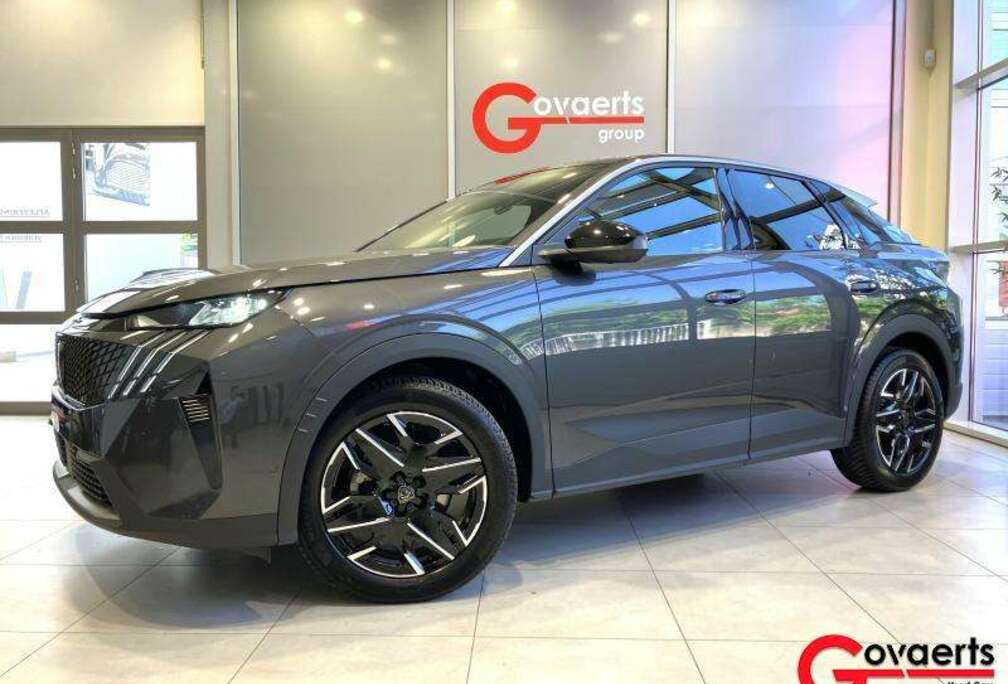 Peugeot 1.2 Turbo Hybrid Allure