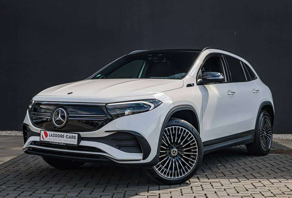 Mercedes-Benz AMG  PANODAK SURROUND HUD TREKHAAK  adaptive cruise control    BATTERY SOH 97.8%