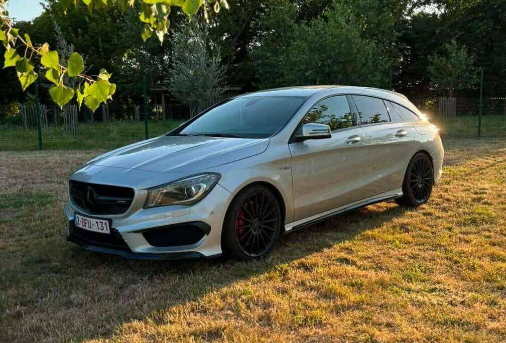 Mercedes-Benz CLA 45 AMG 4-Matic