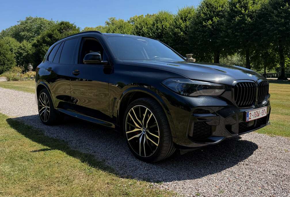 BMW Xdrive45e - M sport - FULL OPTION
