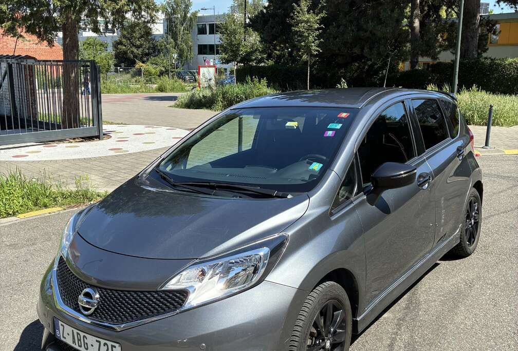 Nissan 1.2i Black Edition