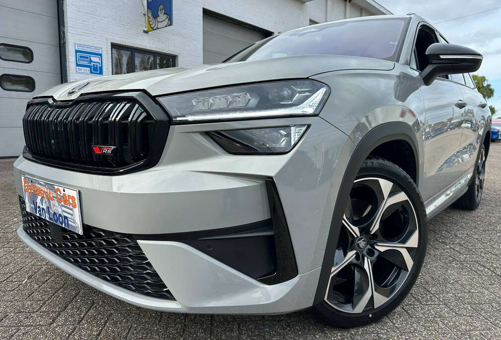 Skoda 2.0 RS 265Pk 4x4 DSG  Full Option Navi Pdc Camera CarPlay Sport Leer  Nieuw Staat!!12/2025!! 3218Km!!!   24M Garantie!!!