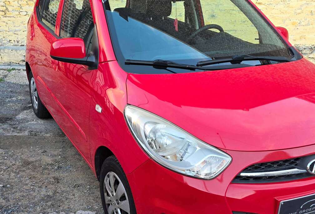Hyundai i10 1.1i Lounge BlueDrive