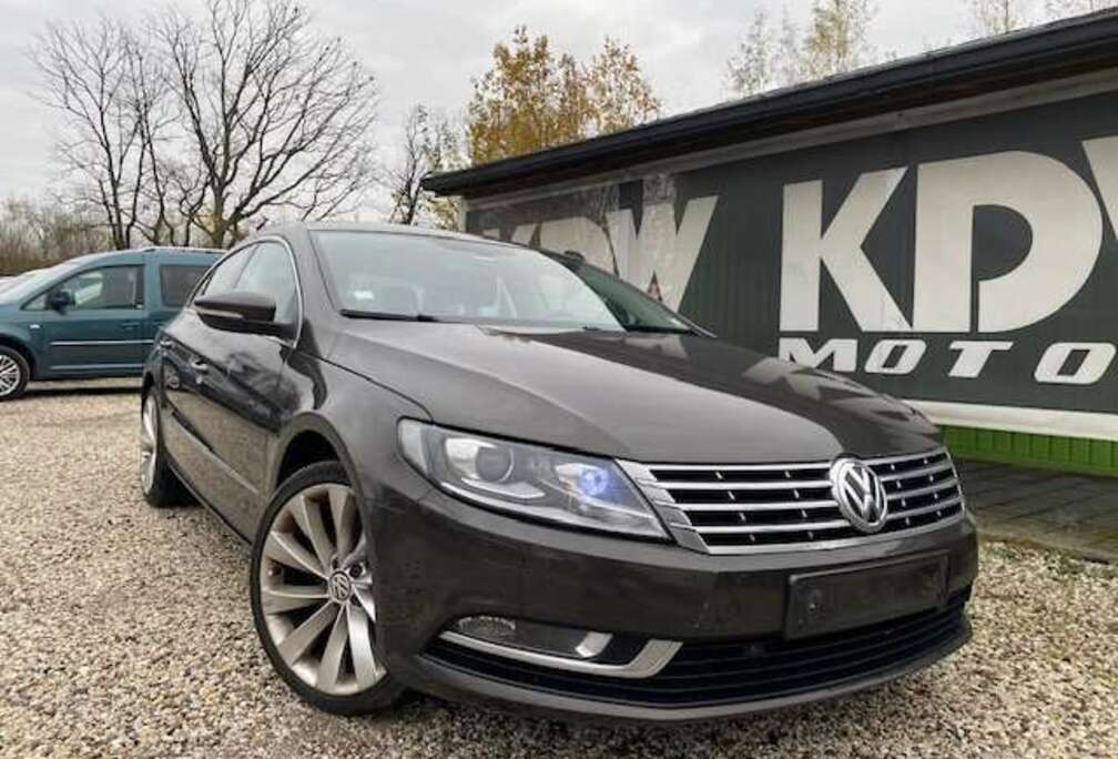 Volkswagen 2.0 TDI Highline BMT DSG* VLIEGWIEL LAWAAI *