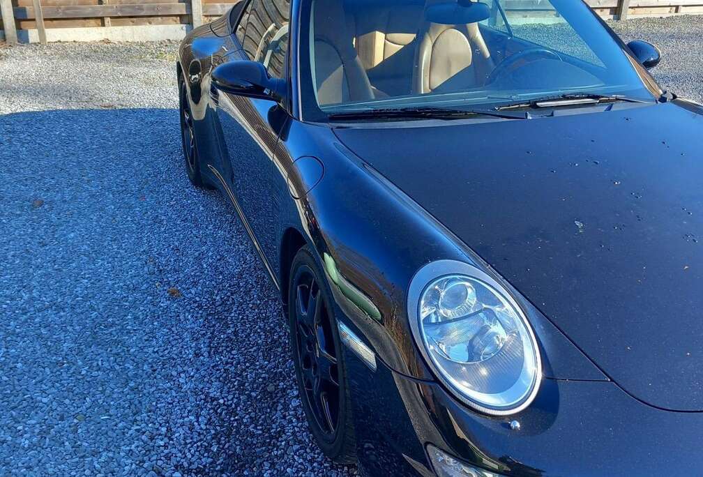 Porsche Carrera 4 S Cabriolet Tiptronic