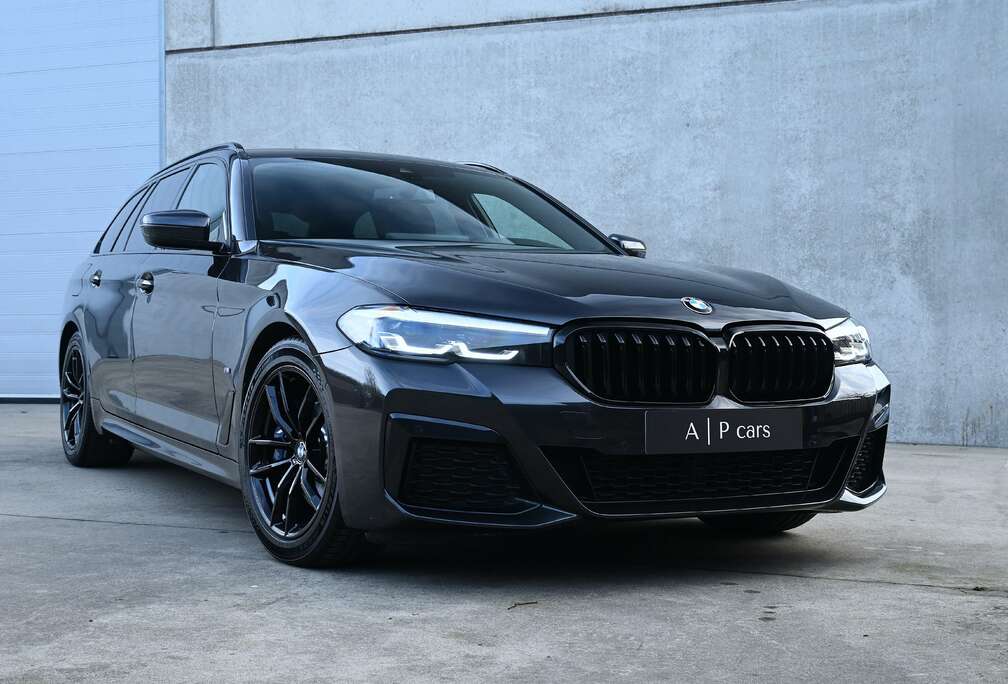 BMW Touring FACELIFT  M-pakket  M-brakes  carplay