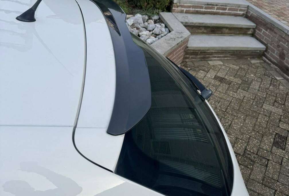 SEAT Ibiza SC 1.2 CR TDi Enjoy