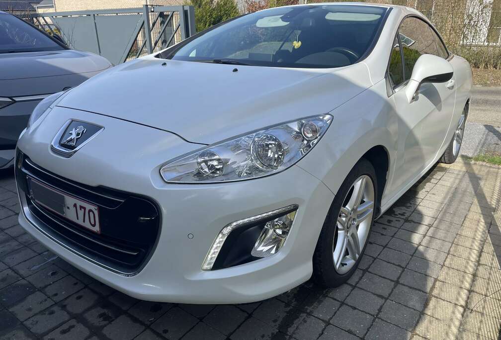 Peugeot CC 1.6 e-HDi Sport Pack STT