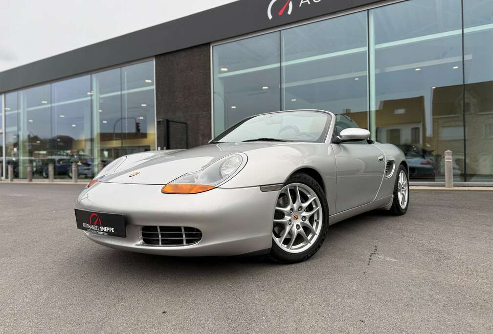 Porsche 2.5i /Like New Service book First paint