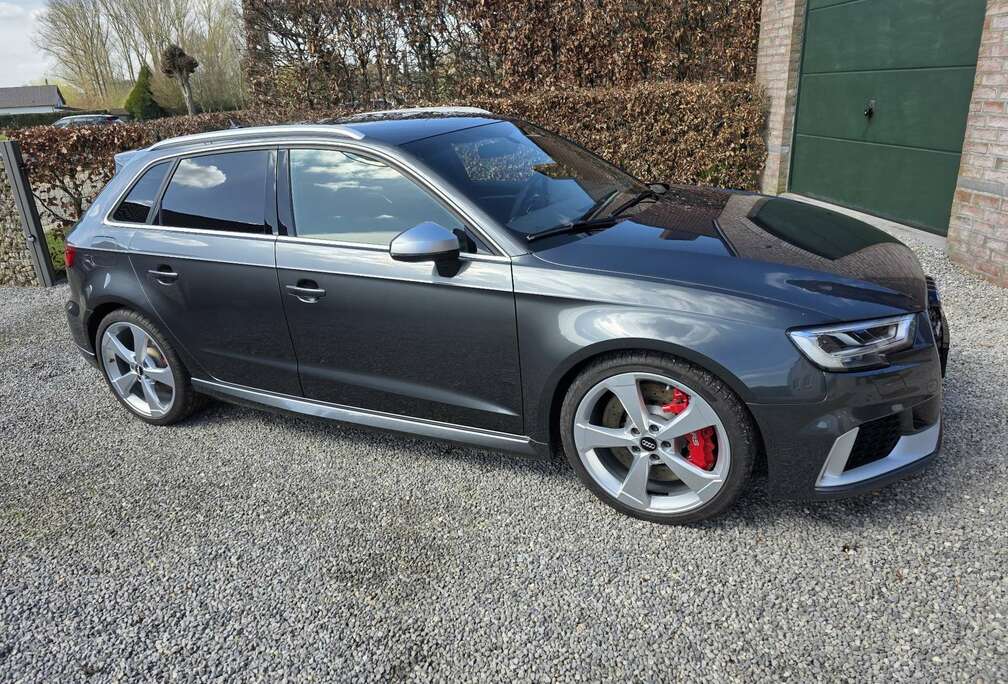 Audi Sportback 2.5 TFSI Quattro S tronic