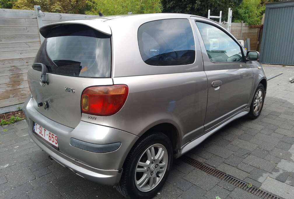 Toyota 1.0i VVT-i 16v Linea Luna
