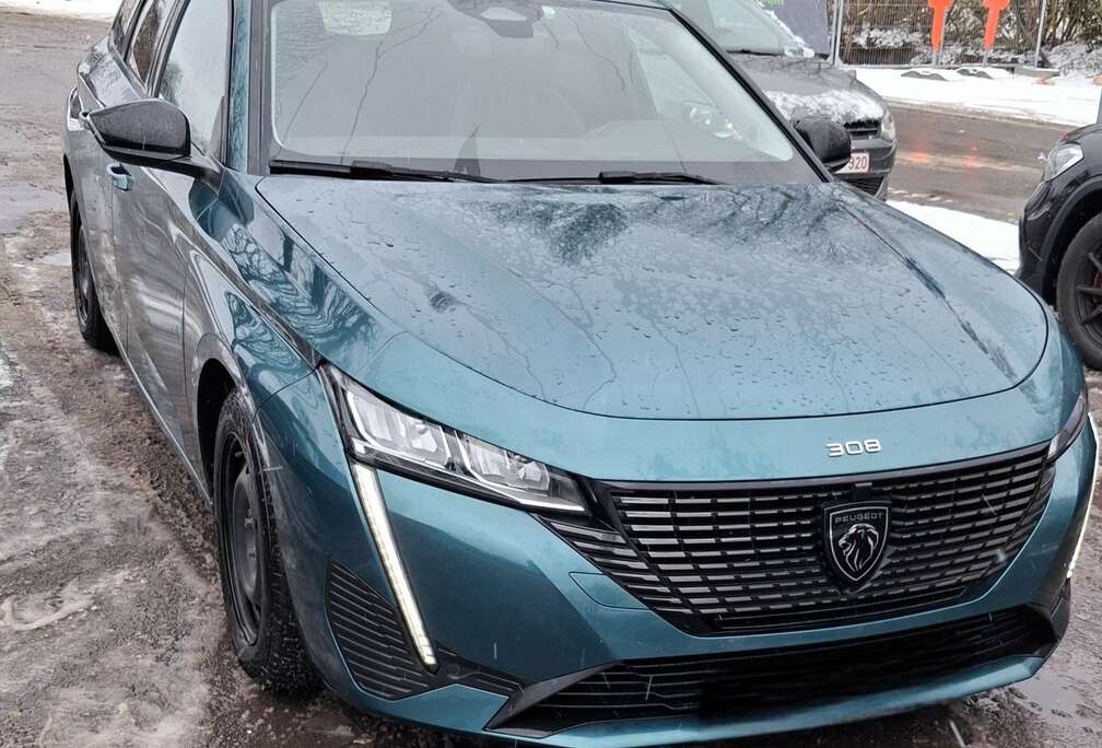 Peugeot SW 1.2 PureTech Allure S&S (EU6.4)