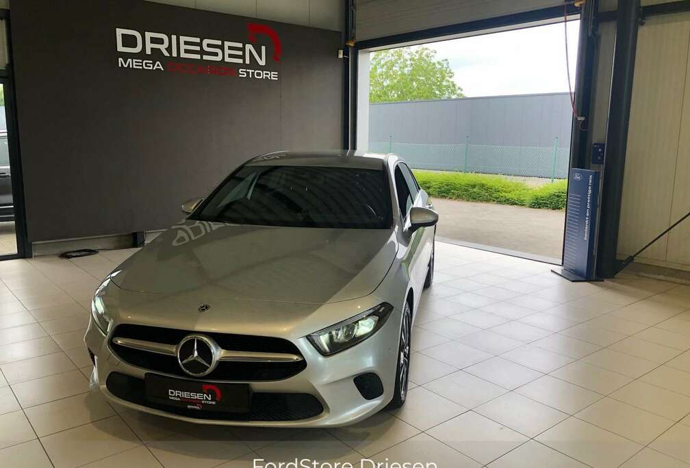 Mercedes-Benz 250e PHEV   BIJ DRIESEN BREE   089/461610