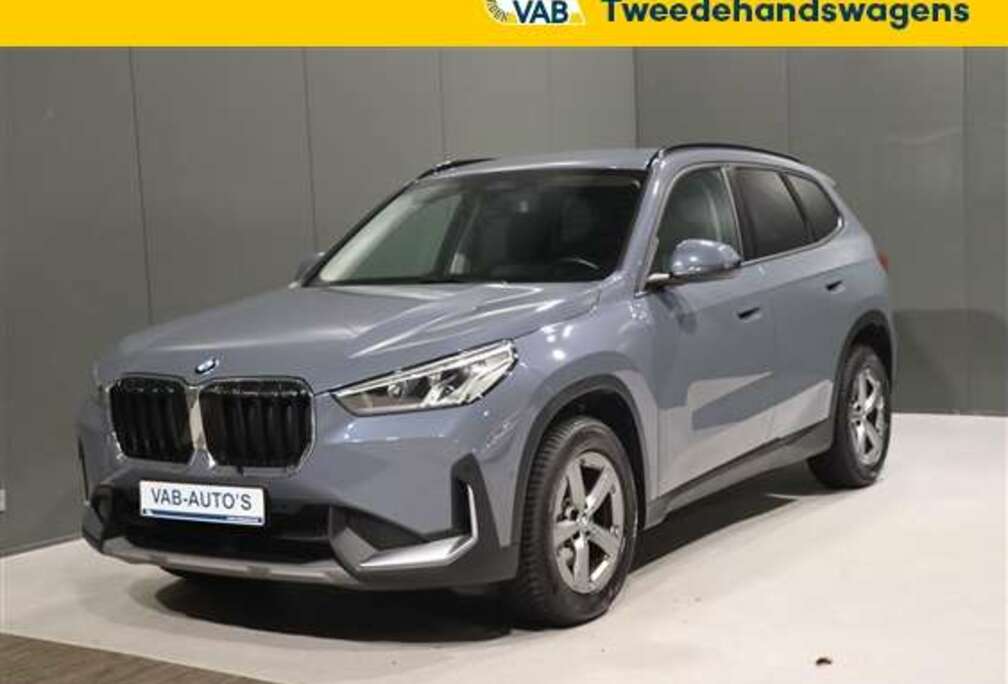 BMW SDRIVE 18I