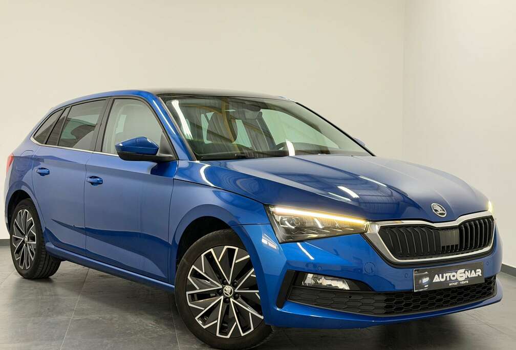 Skoda Scala 1.0 TSI -1erMain - CarPlay - Carnet - Toit Pano