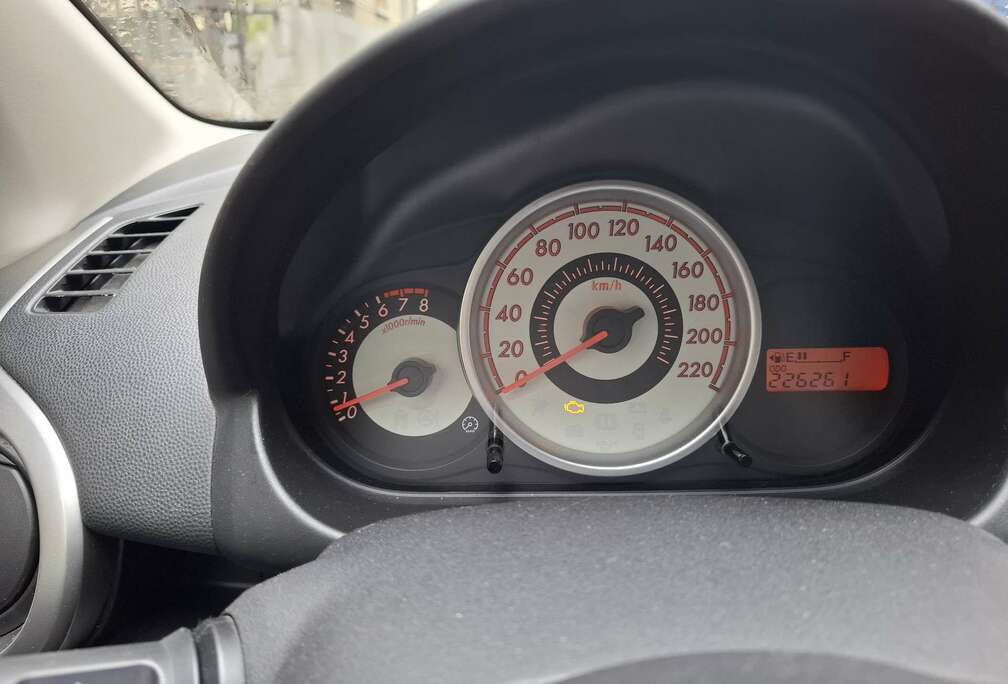 Mazda 1.3i Active