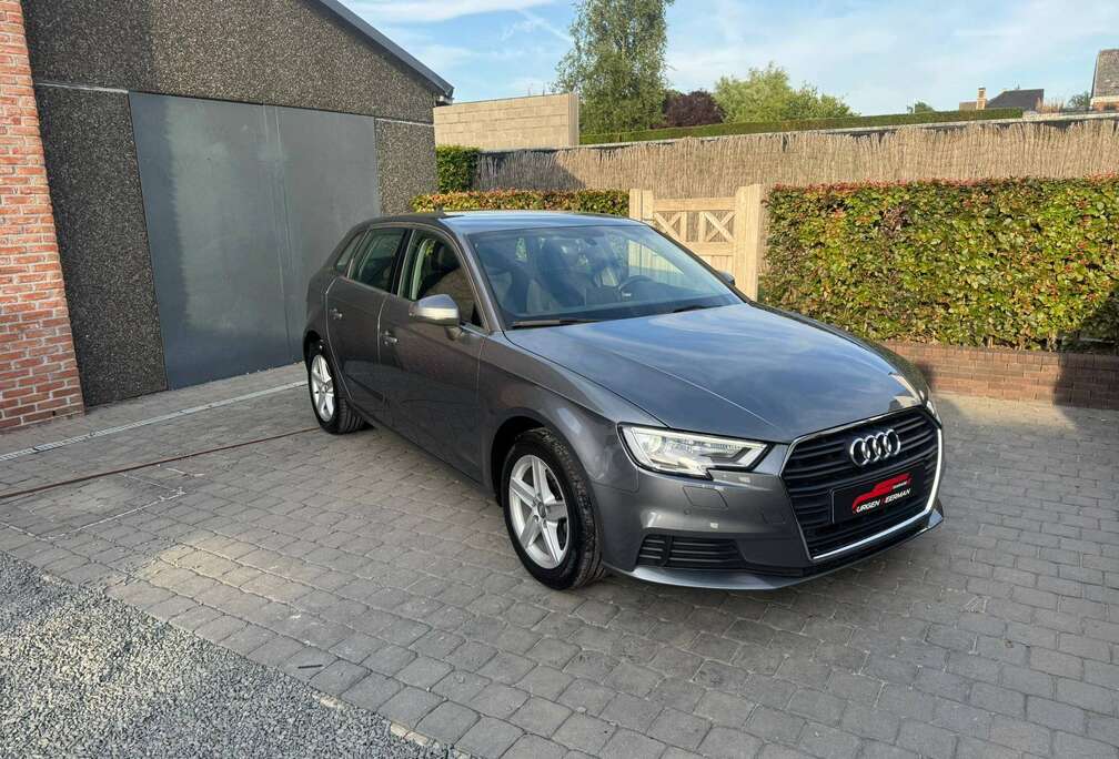 Audi A3 Sportback 30 TFSI (EU6d-TEMP) Benzine/ Navigatie / Manueel / 6 versnellingen
