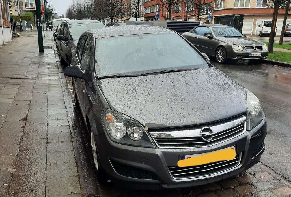 Opel 1.6 - 115 Cosmo