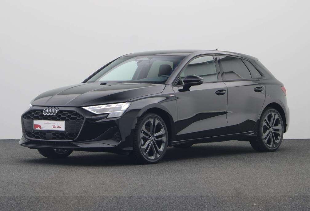 Audi S-LINE 1.5 TFSI 116 PK S-TRONIC AUTOMAAT