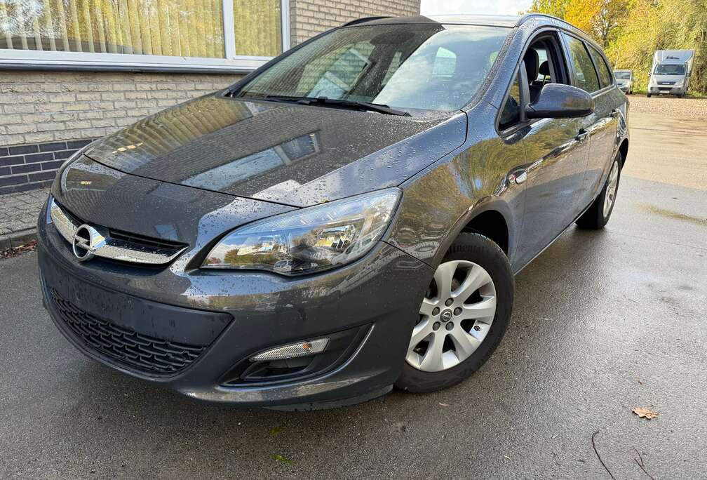 Opel Astra 1.4 sport turbo tourer
