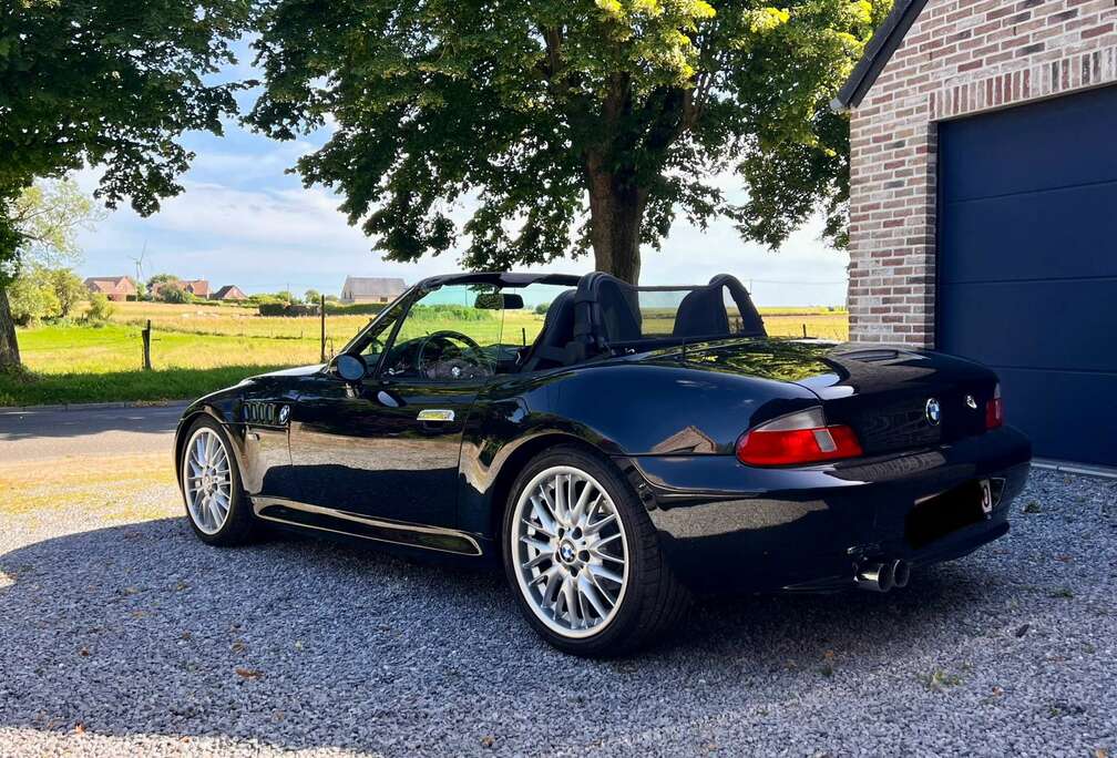 BMW 2.8i Roadster