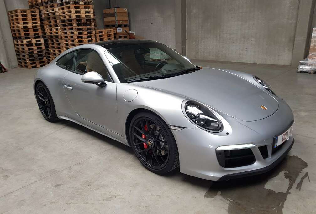 Porsche GTS