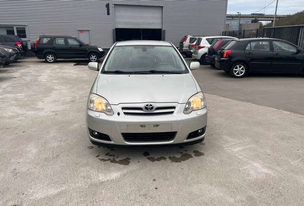 Toyota 1.6i VVT-i 16v Linea Sol