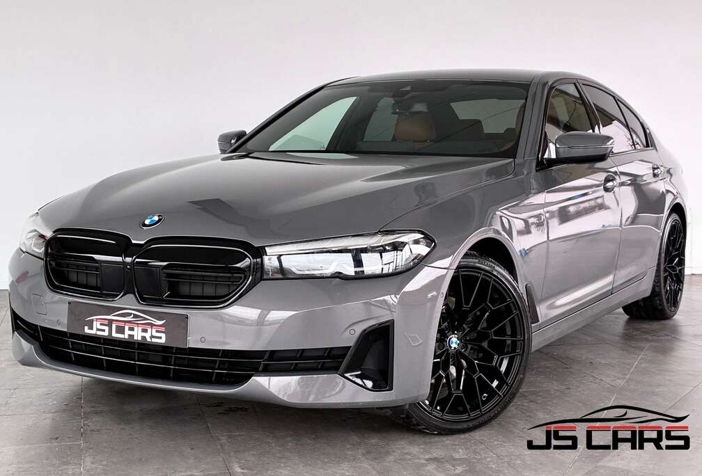 BMW M-PACK STYLE-1ERPRO-COCKPIT-CUIR-CAM-CARPLAY-