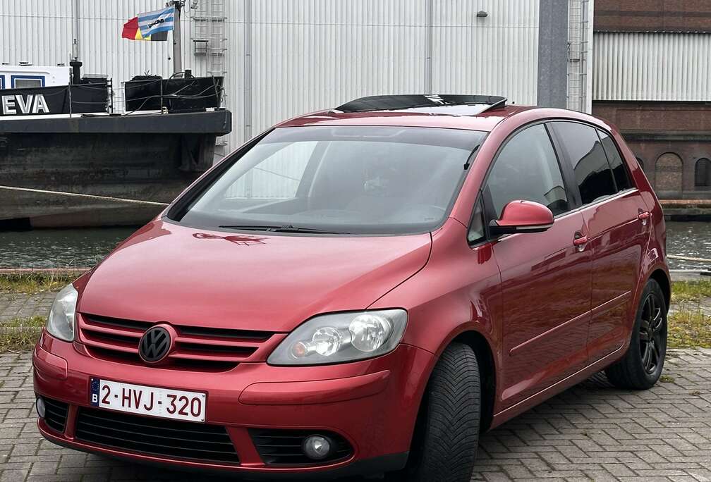 9ff Golf Plus 1.6benzine 5.199€