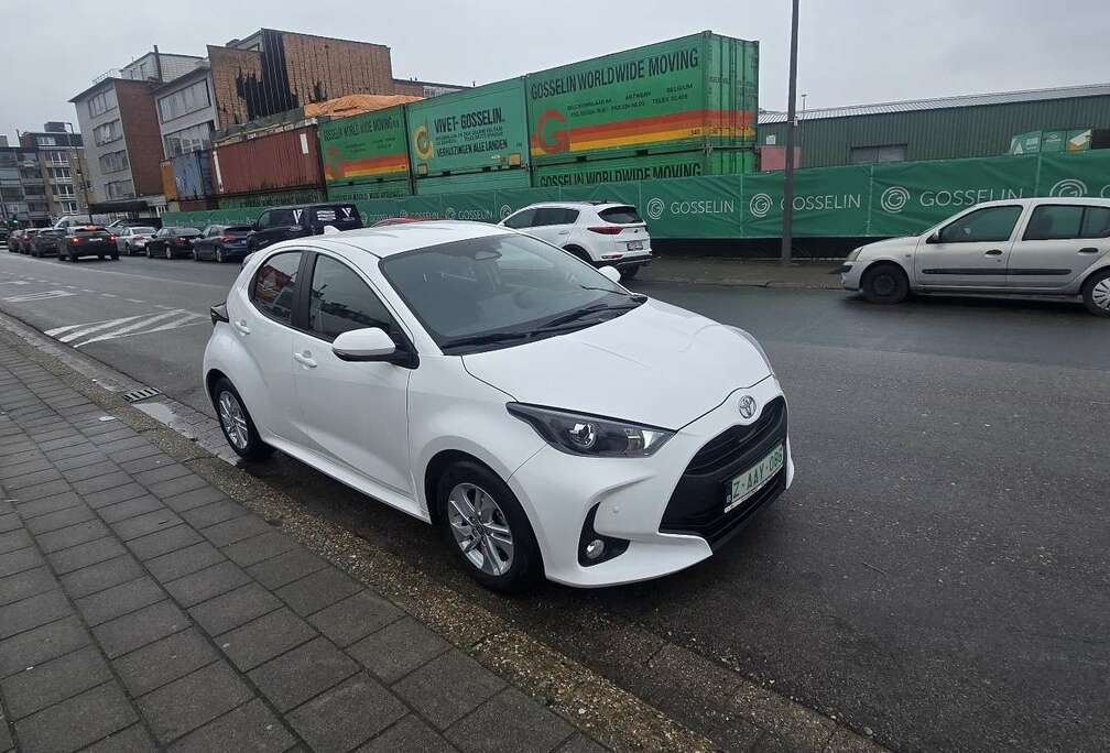 Toyota Hybrid 116 1.5 VVT-i Club