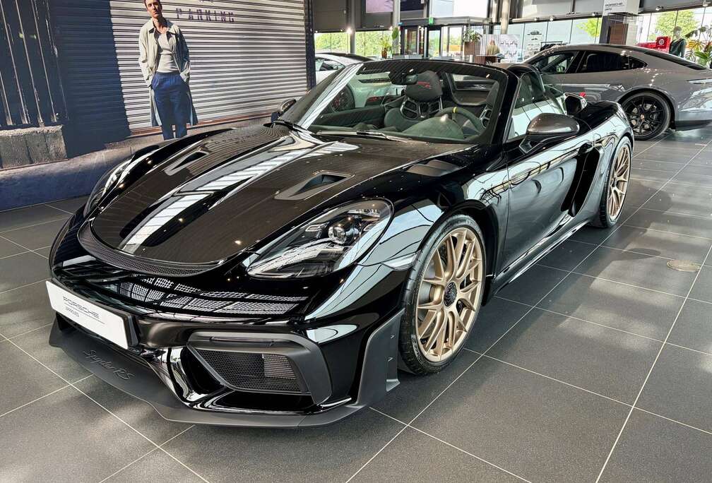 Porsche 718 Spyder RS 4.0 PDK