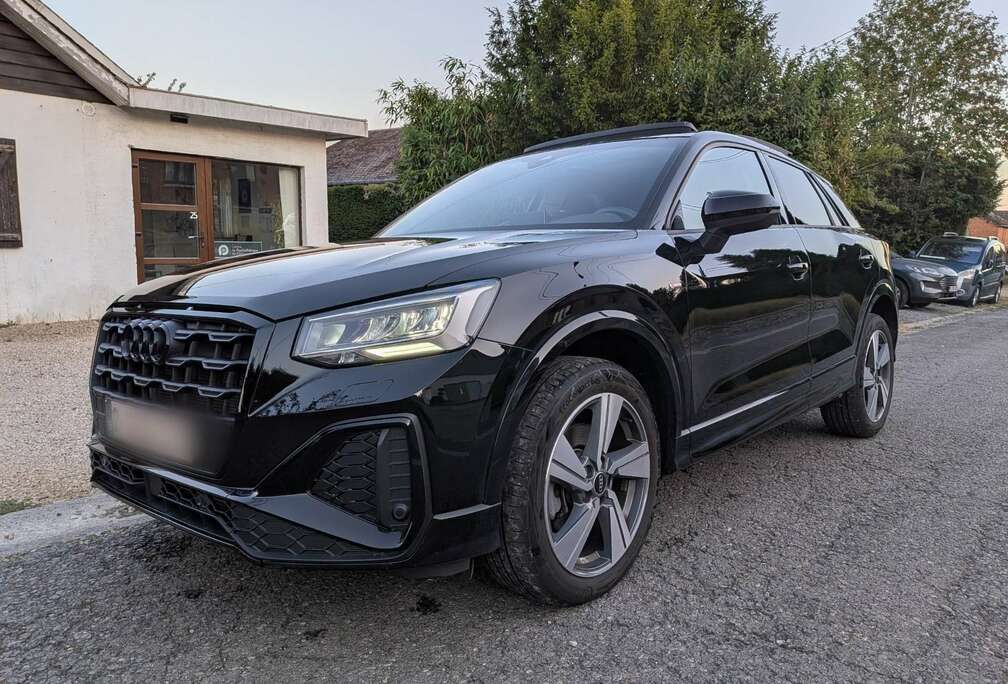 Audi Audi Q2 35 TDI 150 S line S tronic – Full Black
