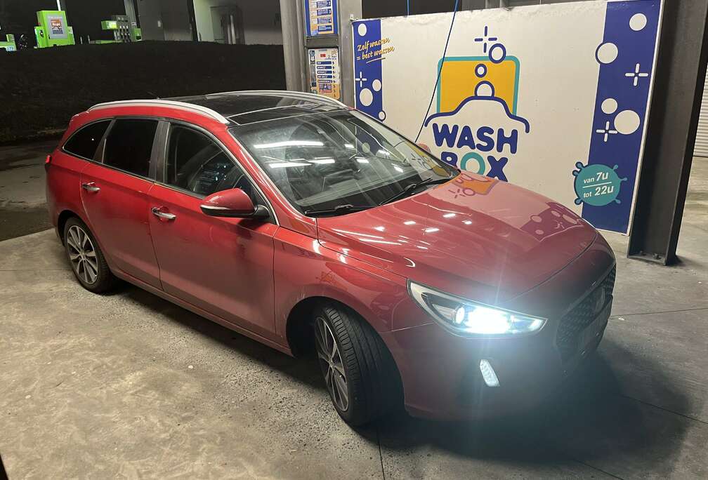 Hyundai i30 Kombi 1.4 T-GDI Premium