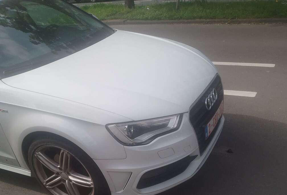 Audi 1.8 TFSI Q Ambition S line S tronic