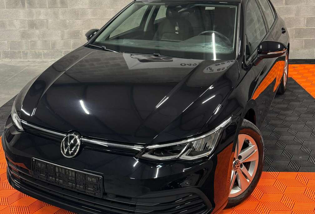 Volkswagen Golf 1.0 eTSI Life OPF DSG 12 mois de garantie