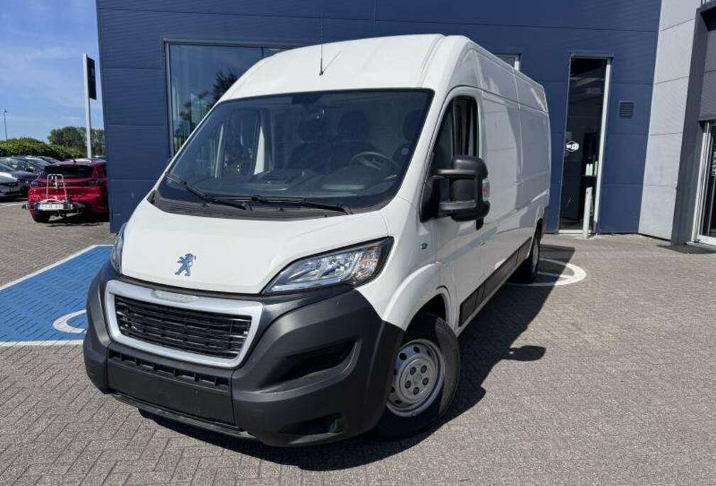 Peugeot III e- Premium 70KWH